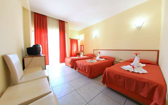 Hotel Golden Sun - All Inclusive комната для гостей