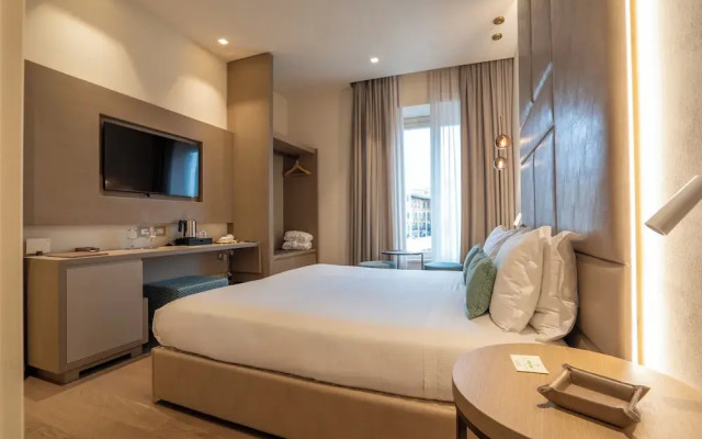 Anna Teresa Luxury