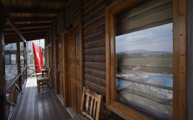 Ada Motel