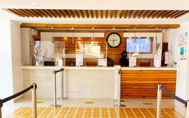 Hotel Blue Cove by On vacation
