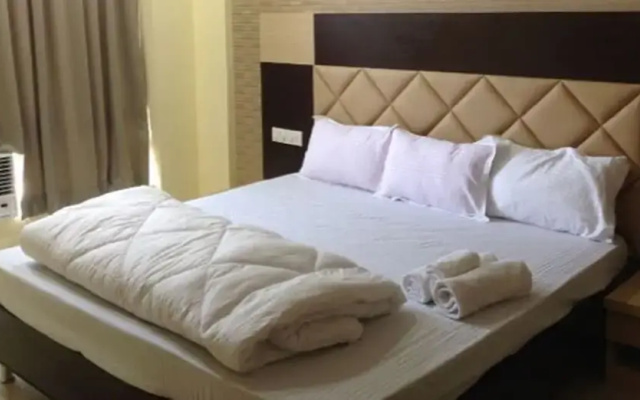 Hotel Lal Qila