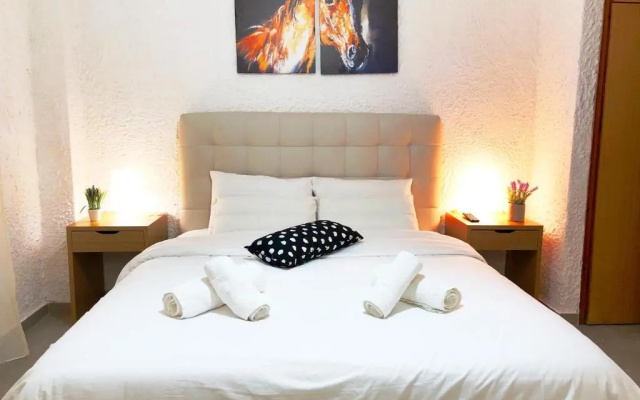 Katerina Apartments
