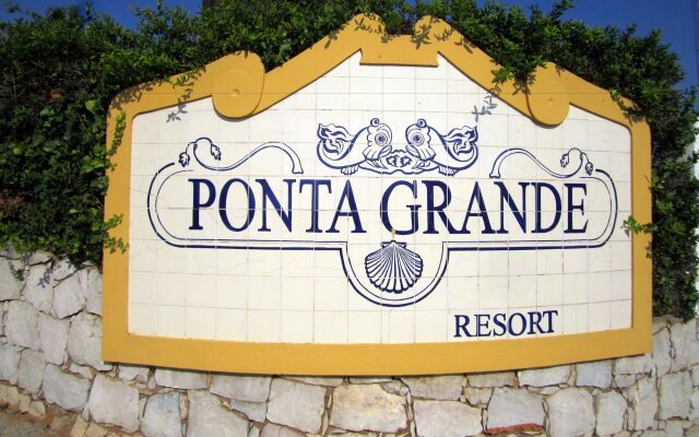Отель Ponta Grande Sao Rafael Resort Португалия, Албуфейра - отзывы, цены и фото номеров - забронировать отель Ponta Grande Sao Rafael Resort онлайн вид на фасад