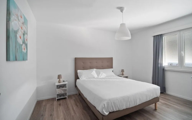 Caslano City Aparments