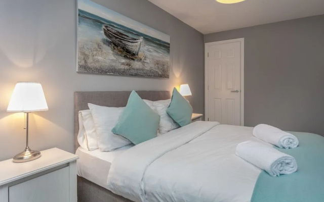 Forbes Retreat - Donnini Apartments