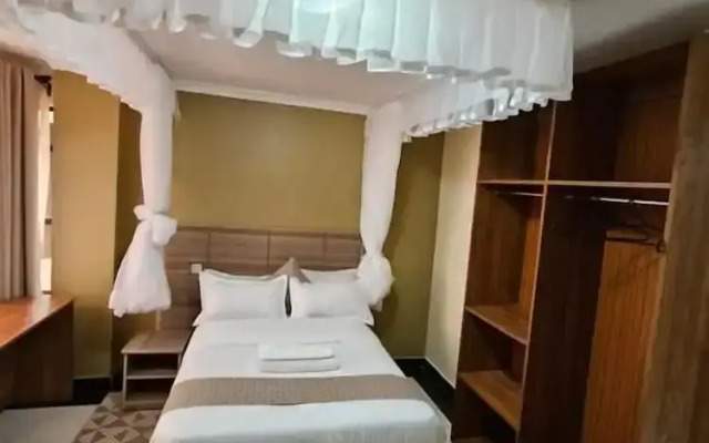 Big Tusks Hotel Marsabit