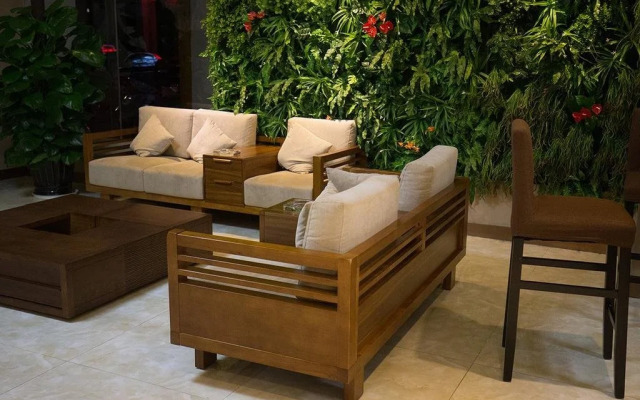 Creative Holiday Hotel