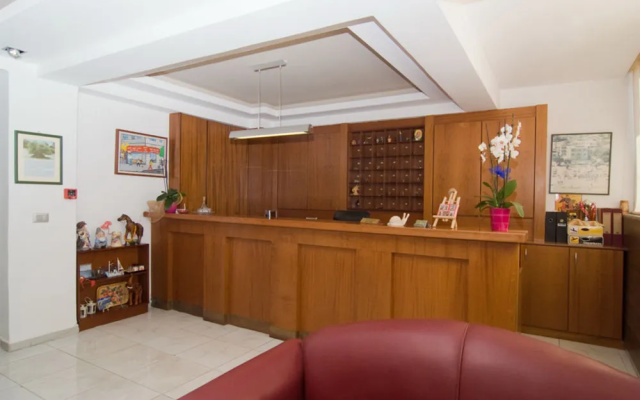Tropicana Beach Hotel