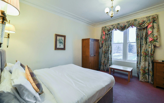 The Boat Hotel