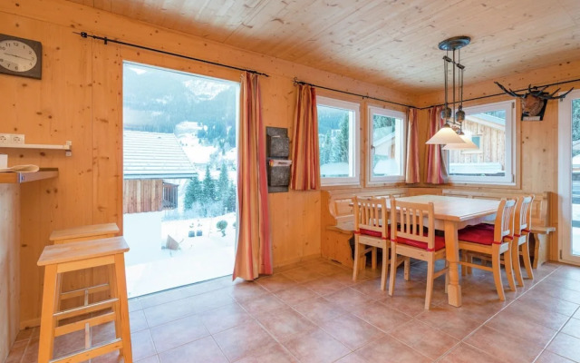 Chalet in Dachstein West With Shared Pool