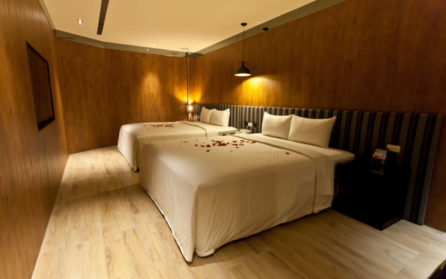 168 Motel - Zhongli