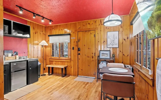 Timber Lodge Cabin 21