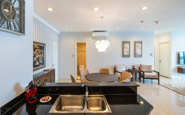 Sai Gon Finest - Panorama Suite in Central D1