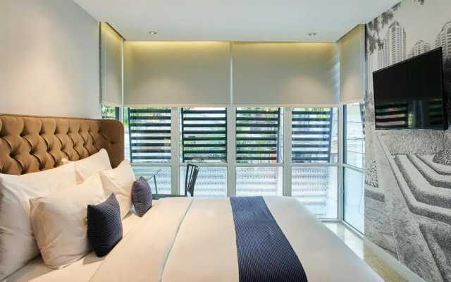 Lamandau House