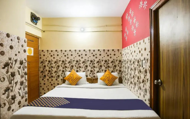 Raunak Guest House by OYO Rooms