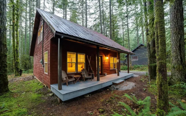 Mt Baker Lodging Cabin 12 - Sleeps 4