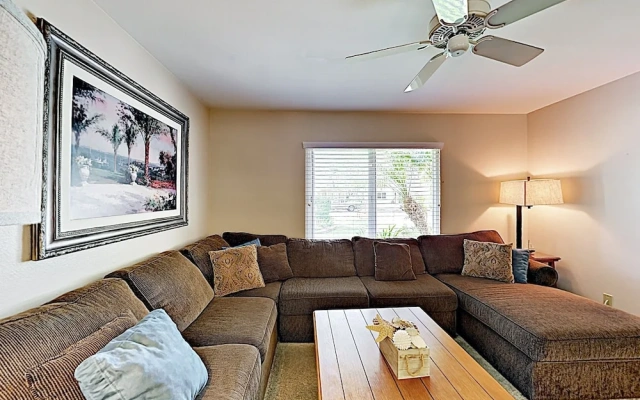 1160 Oxnard - 4 Br Home