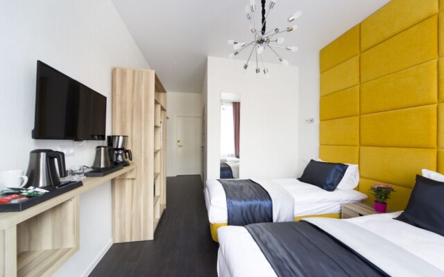 Viva la Hotel by ACADEMIA