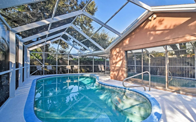Idyllic Largo Escape w/ Private Pool & Lanai!