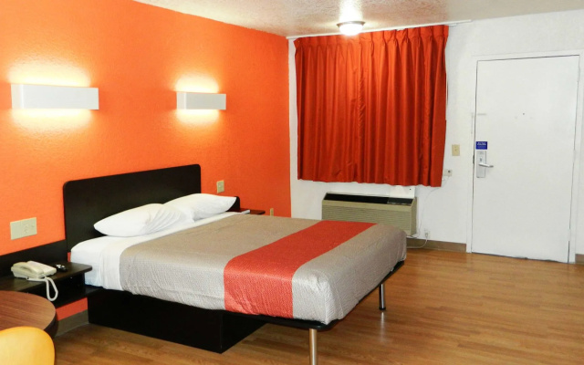 Motel 6 - Oklahoma City Airport
