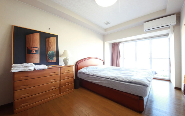 Shirahama White Beach House