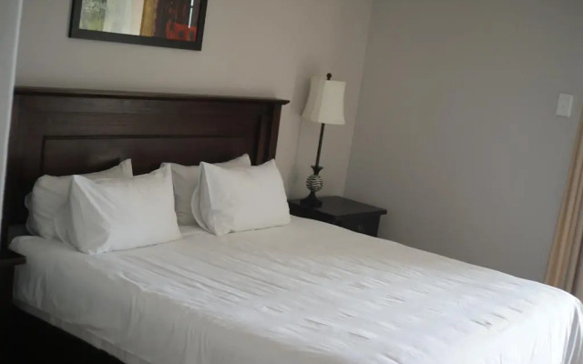 My Den Beach Front Bed & Breakfast & Self Catering