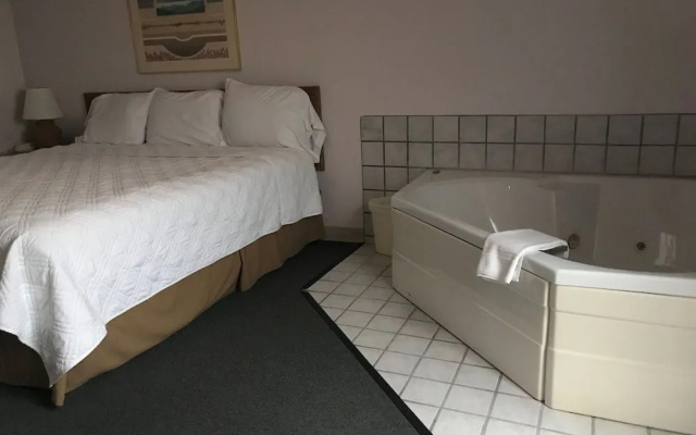 Traverse Bay Inn