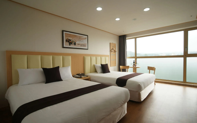 Shinshin Hotel Jeju City