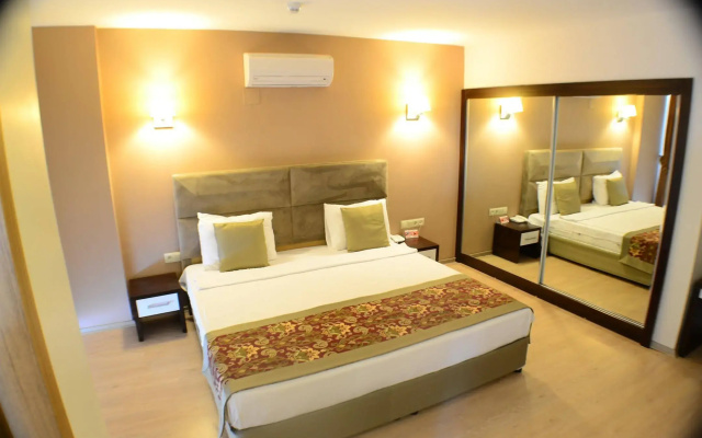 The Gap Hotel Kusadasi