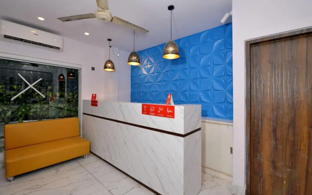 OYO Townhouse 539 Transit Express
