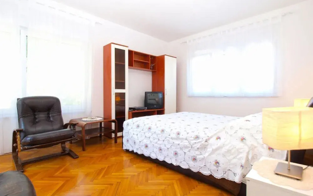 House 1201