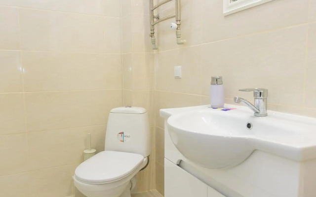 APARTlUX