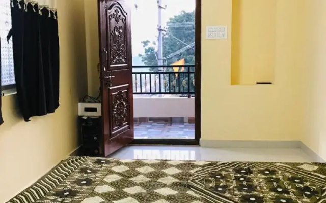 Rohit Home Stay