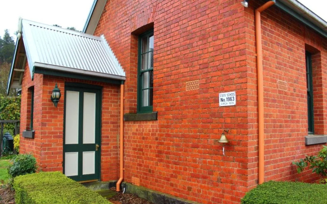 Woodend Old School House