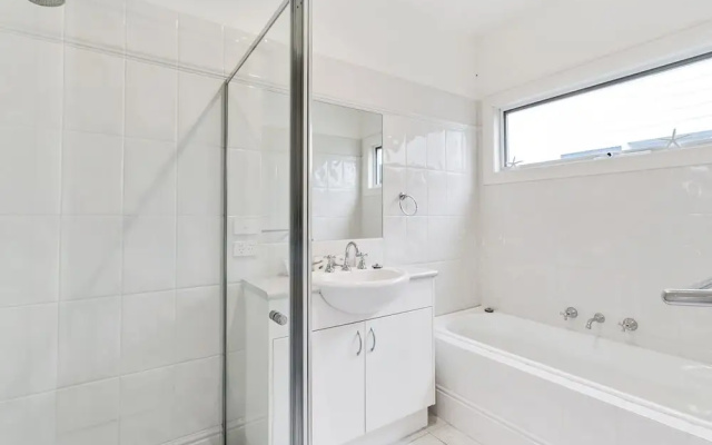 Perfect Blairgowrie Beach House