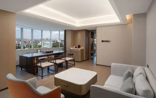 Days Hotel by Wyndham Meizhou Jinye