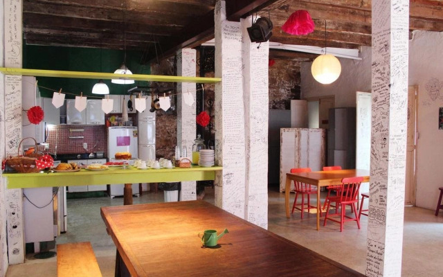 Sante Hostel