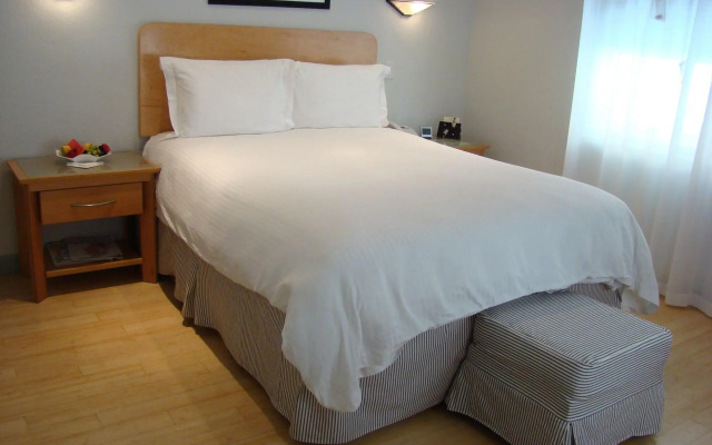 Cadet Hotel