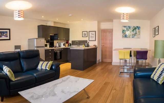Cs Serviced Apartments