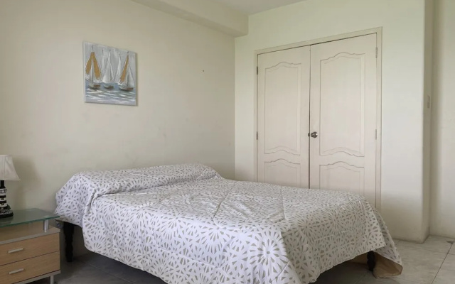 Ocean Front 7th Floor Apartment