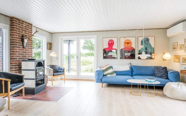 6 Person Holiday Home in Henne