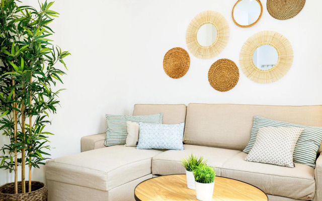 Genteel Home Marin Garcia V