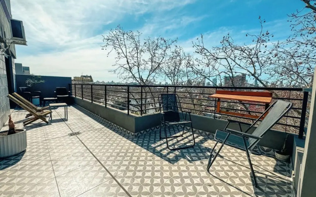 Spacious Penthouse in excellent Area by BT Homes
