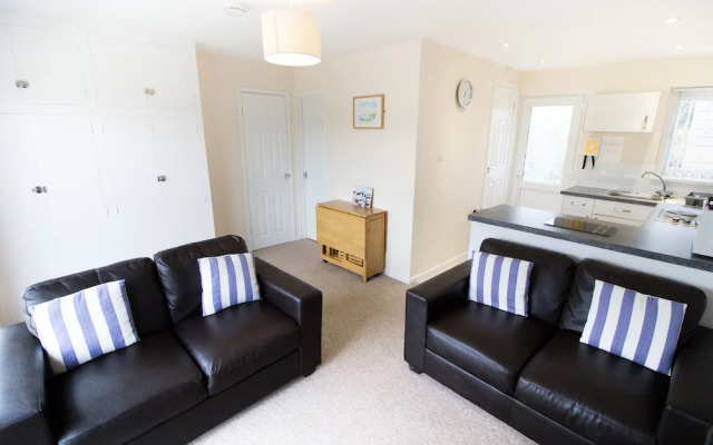 Seaview Holidays - Salterns Village