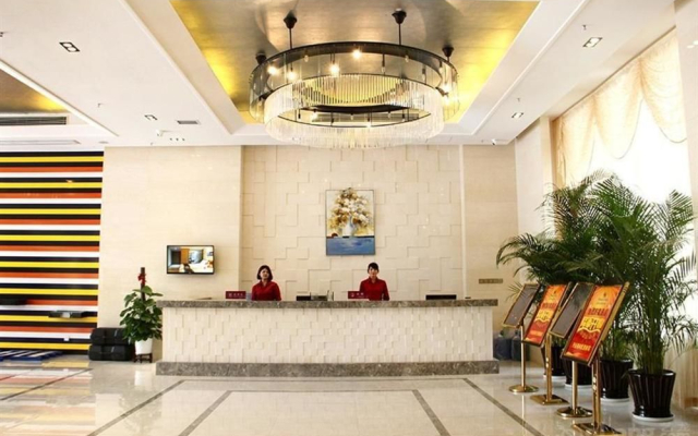 Himalaya Hotel (Shenzhen North Railway Station Tongcheng Center Branch)