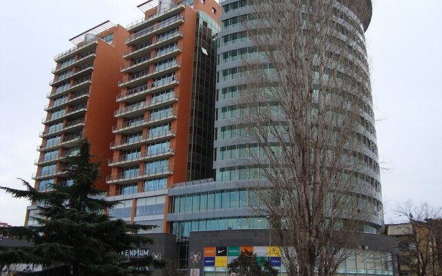 Отель Luxury European Trade Center Apartment Албания, Тирана - отзывы, цены и фото номеров - забронировать отель Luxury European Trade Center Apartment онлайн вид на фасад