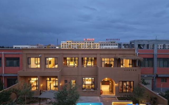 Dunhuang Minglu Designer Guesthouse