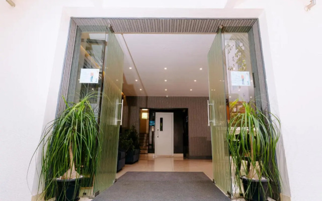 Regal Business Suites