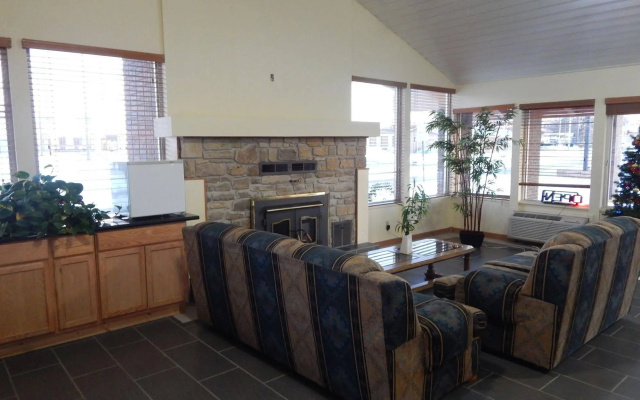 Regency Inn lola Kansas