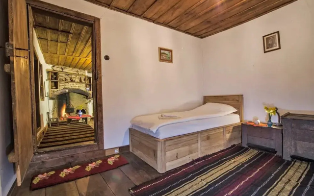 Karashka - Vacation Home